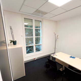Bureau privé 11 m² 1 poste Coworking Rue Cambon Paris 75001 - photo 3